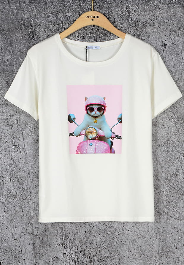 MEGI BIAŁA BLUZKA / KOT NA MOTORZE / B1716