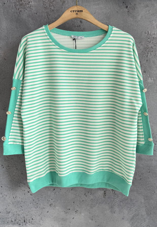 MEGI BIAŁA BLUZA W MIĘTOWE PASECZKI / OZDOBNE GUZICZKI / B2772
