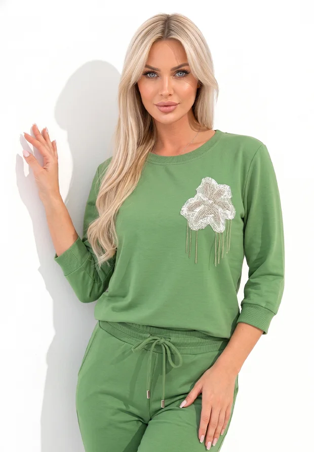 MEGI ZIELONA BLUZA / KORONKOWY KWIAT WYKOŃCZONY ŁAŃCUSZKAMI / B1401