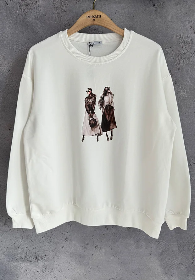 MEGI BIAŁA BLUZA Z NADRUKIEM FASHION GIRLS / B2408