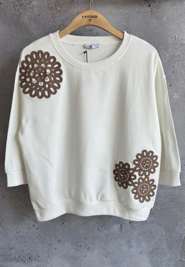 MEGI BIAŁA BLUZA Z HAFTEM CAPPUCCINO / B2796
