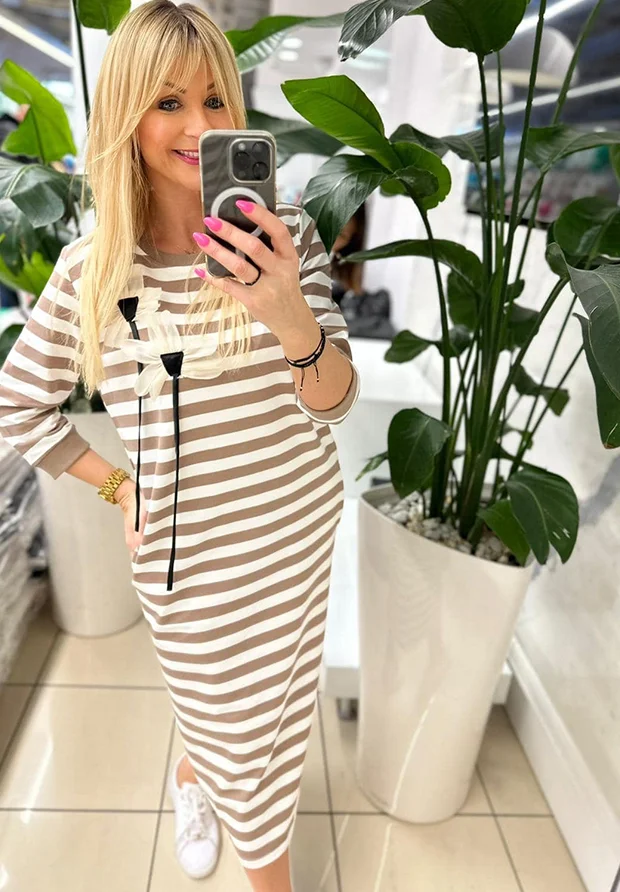 MEGI SUKIENKA W PASY CAPPUCCINO / OZDOBNE KWIATY / M5846