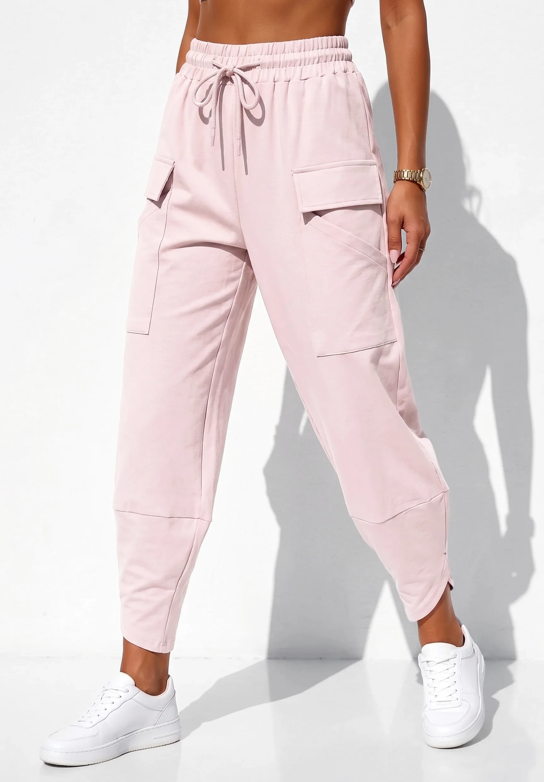 MEGI PUDROWO RÓŻOWE SPODNIE TULIPANY Z PATKAMI / P1207 