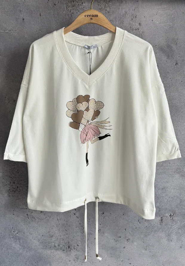 MEGI BIAŁA BLUZA - BLUZKA / KOBIETA Z JASNO BEŻOWYMI I CAPPUCCINO SERCAMI / B2716