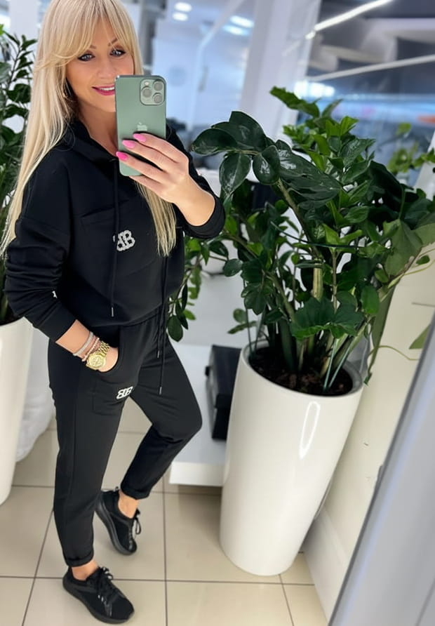  MEGI CZARNY DRES KOMPLET / SPODNIE + BLUZA Z KAPTUREM / T1711