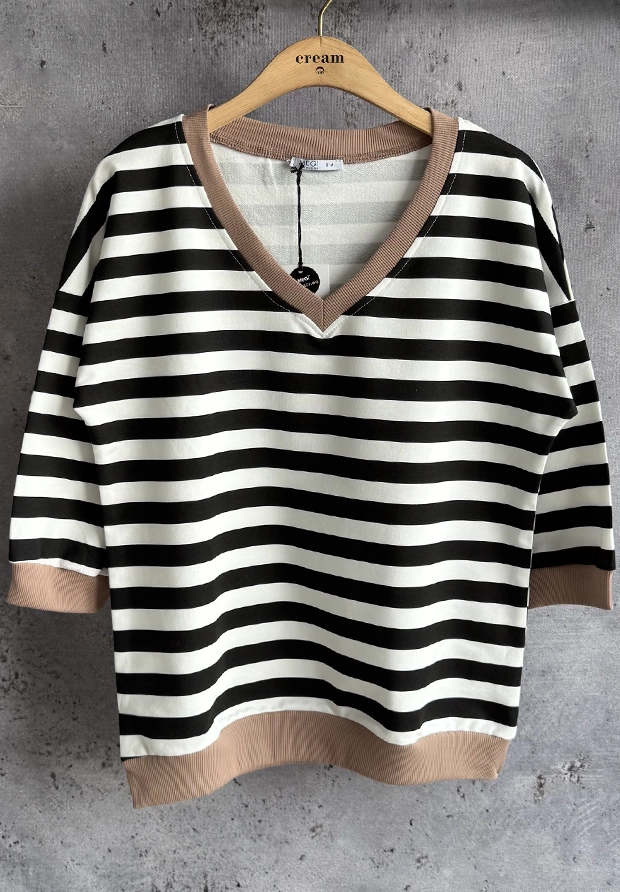 MEGI BIAŁA BLUZA W CZARNE PASECZKI / CAPPUCCINO ŚCIĄGACZE / B2800