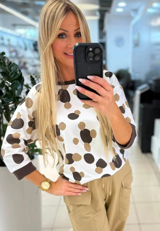 MEGI BIAŁA BLUZA W GROCHY / CIEMNY BRĄZ & CAPPUCCINO / B3530